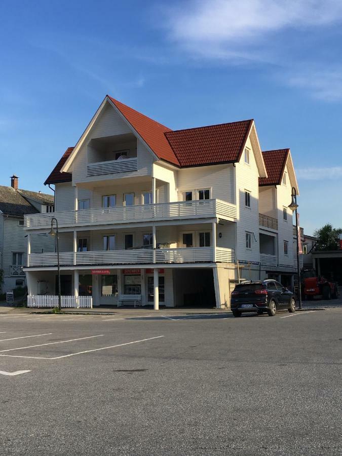 Balestrand Fjordapartments Exteriör bild