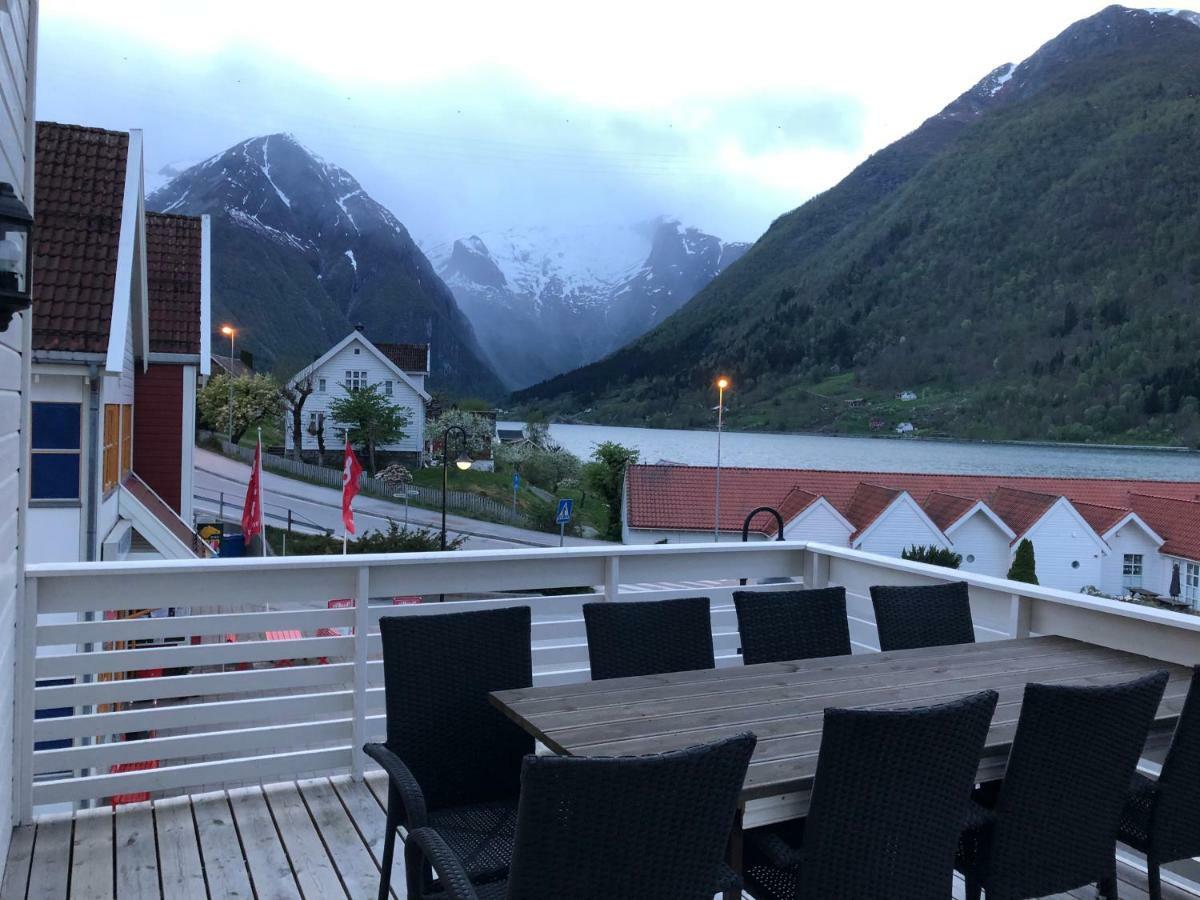 Balestrand Fjordapartments Exteriör bild